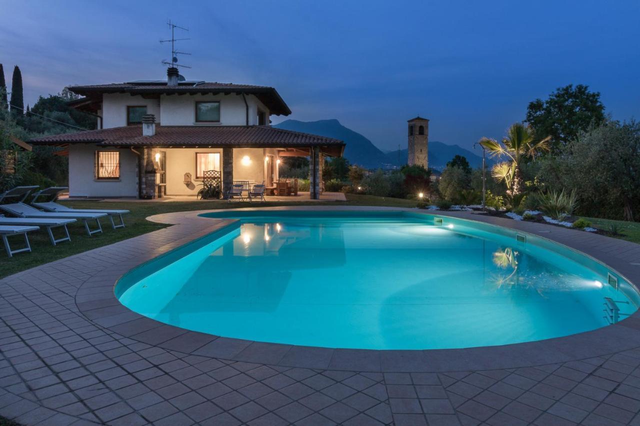 Villa Oleander มาแนร์บา เดล การ์ดา ภายนอก รูปภาพ